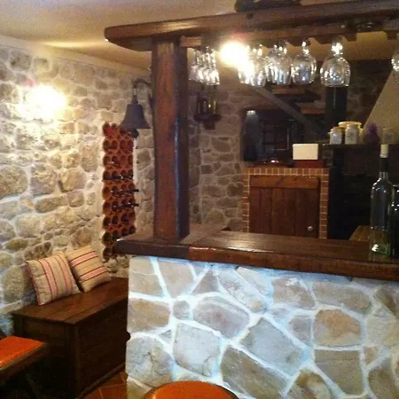 Skrlec بيت للعطل Baška Voda